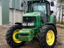 John Deere 6820 TLS traktor