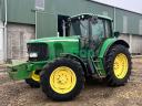 John Deere 6820 TLS traktor