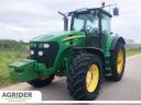 John Deere 7830