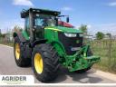 John Deere 7230