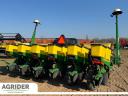 John Deere 1750 MaxEmerge XP
