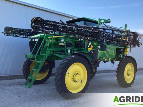 John Deere 4830 John Deere 4830