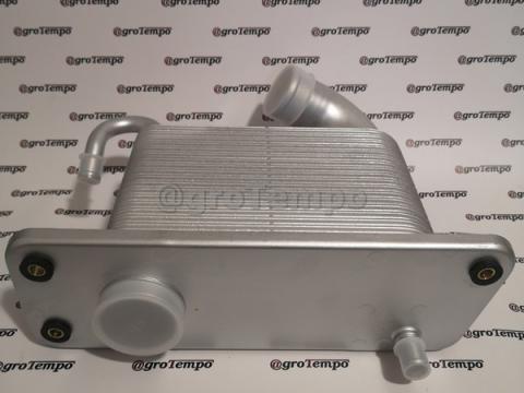 AL172219 John Deere Utánhűtő AL172219 John Deere Utánhűtő