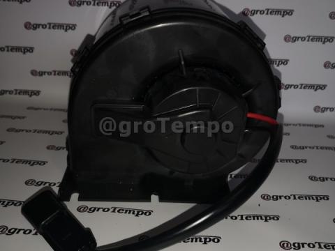 AL215704 John Deere Ventilátor AL215704 John Deere Ventilátor