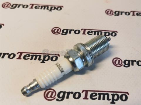 MIU11020 John Deere Gyújtógyertya MIU11020 John Deere Gyújtógyertya