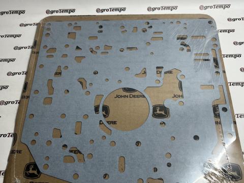 R127580 John Deere Tömítés