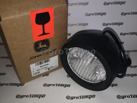 RE219708 John Deere Ovális munkalámpa, 12 volt