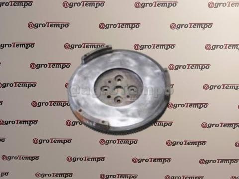 RE31572 John Deere Lendkerék RE31572 John Deere Lendkerék