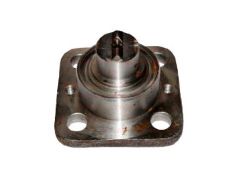 1520-2308037-01 MTZ tengely (forgócsap alsó egyeneshíd körmös) 1520-2308037-01 MTZ tengely (forgócsap alsó egyeneshíd körmös)