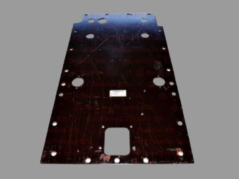 70-2401024 MTZ fedél 70-2401024 MTZ fedél