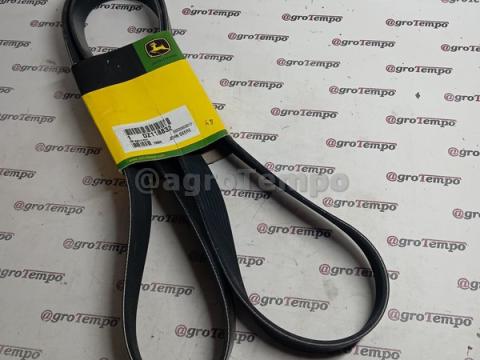 DZ118832 John Deere Szíj 1825 mm szélesség 28 mm