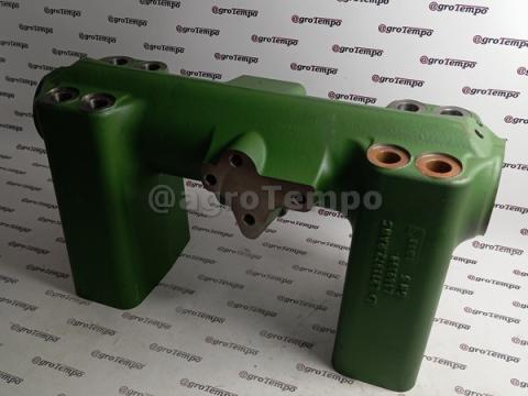 L169399 John Deere Tartó