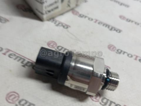 TA13484 John Deere Rögzítőfék-szelep nyomásérzékelő TA13484 John Deere Rögzítőfék-szelep nyomásérzékelő