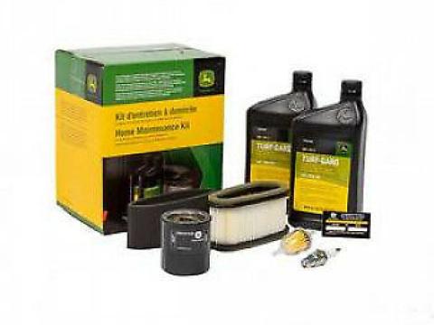 AUC17080 John Deere Karbantartó készlet