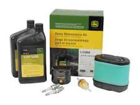 AUC15668 John Deere Karbantartó készlet AUC15668 John Deere Karbantartó készlet