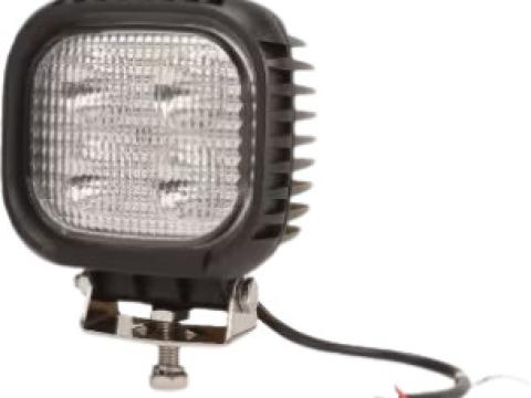 LA10029 KRAMP LED-es munkalámpa, 48 W, 4050 lm, négyzet, 10/30 V, 125x90x125 mm, fényvető, 4 LED-es