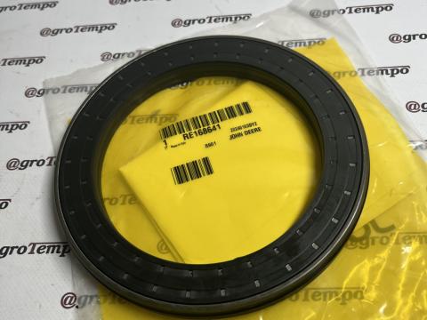 RE168641 John Deere Tengelytömítés RE168641 John Deere Tengelytömítés