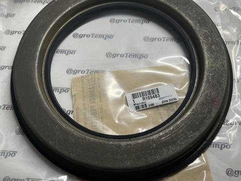 R109483 John Deere Dugattyú