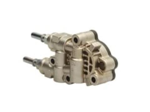 0 440 020 096 Bosch Üzemanyagszivattyú