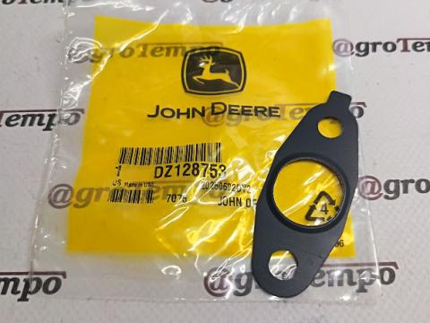 DZ128753 John Deere Turbófeltöltő olajkimenet tömítés