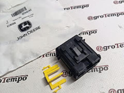 57M8182 John Deere MTA fekete elektromos csatlakozó tartozék 57M8182 John Deere MTA fekete elektromos csatlakozó tartozék