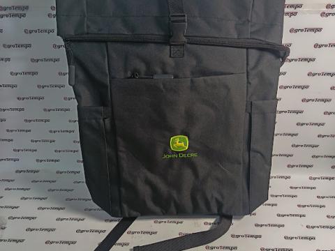 MCV202402001 John Deere Fekete hátizsák MCV202402001 John Deere Fekete hátizsák