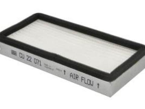 CU 22 071 MANN FILTER Fülkeszűrő