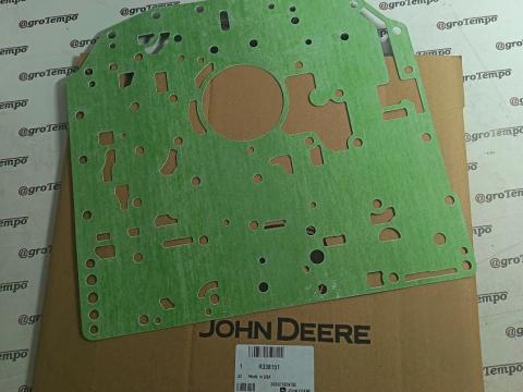 R338151 John Deere MPQT első tömítés R338151 John Deere MPQT első tömítés