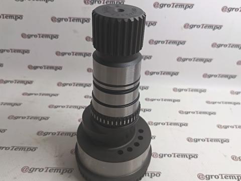 RE225879 John Deere PowrQuad™ váltóolajszivattyú tengely