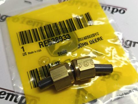RE538933 John Deere Üzemanyagvezeték