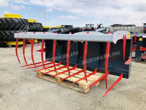 ÚJ 210 cm széles hidraulikus trágyavilla. homlokrakodóhoz EURO felfogatással, 2 munkahenger, cserélhető 88 cm-es alsó tüske, erősített kivitel ÚJ 210 cm széles hidraulikus trágyavilla. homlokrakodóhoz EURO felfogatással, 2 munkahenger, cserélhető 88 cm-es alsó tüske, erősített kivitel