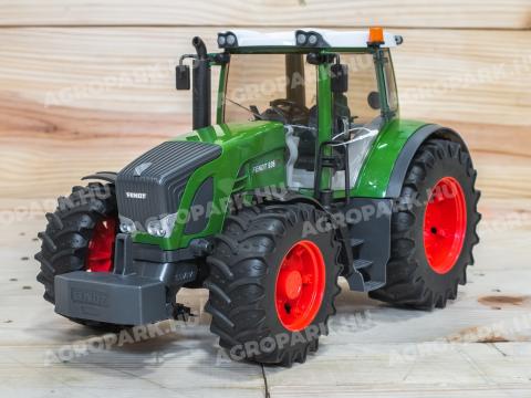 ÚJ Fendt 936 Vario játéktraktor. valósághű funkciók, strapabíró kialakítás ABS műanyagból, 3 éves kortól ajánlott, 1:16 méretarány ÚJ Fendt 936 Vario játéktraktor. valósághű funkciók, strapabíró kialakítás ABS műanyagból, 3 éves kortól ajánlott, 1:16 méretarány