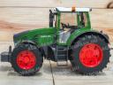 ÚJ Fendt 936 Vario játéktraktor. valósághű funkciók, strapabíró kialakítás ABS műanyagból, 3 éves kortól ajánlott, 1:16 méretarány