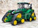 ÚJ John Deere 9620RX hevederes Bruder játéktraktor. valósághű funkciók, strapabíró kialakítás, ABS műanyagból, 4 éves kortól ajánlott,1:16 méretarány, original Bruder