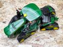 ÚJ John Deere 9620RX hevederes Bruder játéktraktor. valósághű funkciók, strapabíró kialakítás, ABS műanyagból, 4 éves kortól ajánlott,1:16 méretarány, original Bruder
