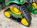 ÚJ John Deere 9620RX hevederes Bruder játéktraktor. valósághű funkciók, strapabíró kialakítás, ABS műanyagból, 4 éves kortól ajánlott,1:16 méretarány, original Bruder