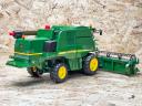 ÚJ John Deere T670i  játékkombájn. valósághű funkciók, strapabíró kialakítás ABS műanyagból, 4 éves kortól ajánlott, 1:16 méretarány