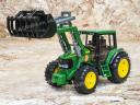 ÚJ John Deere 6920 játéktraktor homlokrakodós. valósághű funkciók,strapabíró kialakítás ABS műanyagból, 4 éves kortól ajánlott,1:16 méretarány