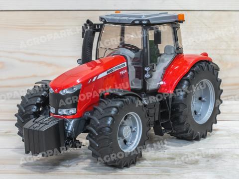 ÚJ Massey Ferguson 7600 Bruder játéktraktor. valósághű funkciók, strapabíró kialakítás ABS műanyagból, 4 éves kortól ajánlott, 1:16 méretarány ÚJ Massey Ferguson 7600 Bruder játéktraktor. valósághű funkciók, strapabíró kialakítás ABS műanyagból, 4 éves kortól ajánlott, 1:16 méretarány