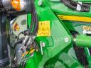 ÚJ homlokrakodó John Deere traktorokhoz. 6090M-6120M rövid alvázas modellekhez (MY20-), joystick, párhuzamos szintezés, 2000 kg teherbírás
