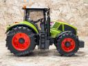 ÚJ Claas Axion 950 Bruder játéktraktor. valósághű funkciók, strapabíró kialakítás ABS műanyagból, 4 éves kortól ajánlott, 1:16 méretarányban