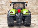 ÚJ Claas Axion 950 Bruder játéktraktor. valósághű funkciók, strapabíró kialakítás ABS műanyagból, 4 éves kortól ajánlott, 1:16 méretarányban
