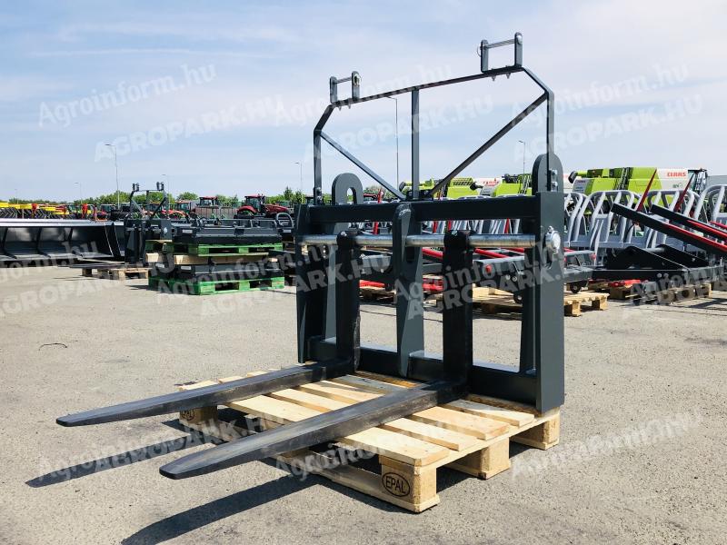 ÚJ raklapvilla és konzol. JCB teleszkópos rakodóhoz Q Fit felfogatással, terhelhetőség: 3.500 kg villapáronként, hosszúság: 135 cm