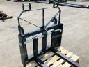 ÚJ raklapvilla és konzol. JCB teleszkópos rakodóhoz Q Fit felfogatással, terhelhetőség: 3.500 kg villapáronként, hosszúság: 135 cm