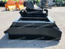 ÚJ gabona tolólap 250 cm szélességben. JCB teleszkópos rakodóhoz, 105 cm magas, 25 cm mély, 260 kg önsúly, erősített kivitel