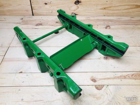 ÚJ 9 pozíciós hosszú létra 390 mm széles vonófejhez. gyártmány: Rockinger │ kompatibilis: John Deere erőgép ÚJ 9 pozíciós hosszú létra 390 mm széles vonófejhez. gyártmány: Rockinger │ kompatibilis: John Deere erőgép