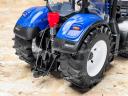 ÚJ New Holland T7.315 homlokrakodós Bruder játék traktor. valósághű funkciók,strapabíró kialakítás ABS műanyagból, 4 éves kortól ajánlott, 1:16 méretarány