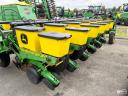 John Deere 1770NT MaxEmerge XP 16 soros szemenkénti vetőgép, csukható, Computer-Trak 350 vezérlőegység
