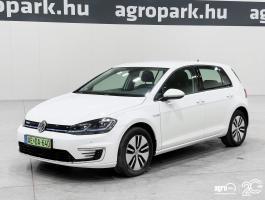 Volkswagen e-Golf (52468 km) autó, elektromos meghajtás, LED, Apple CarPlay