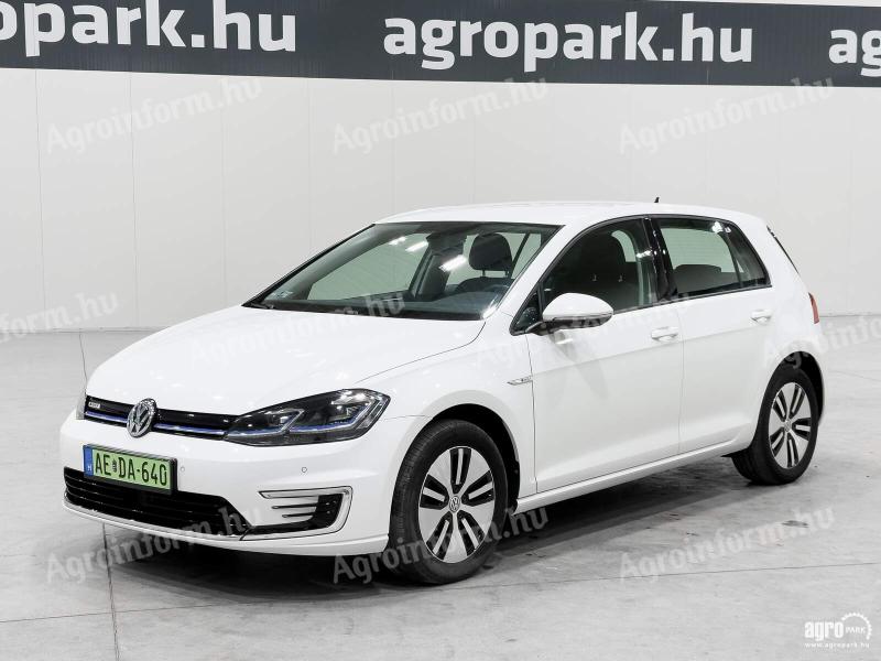 Volkswagen e-Golf (52468 km) autó, Elektromos meghajtás, LED, Apple CarPlay